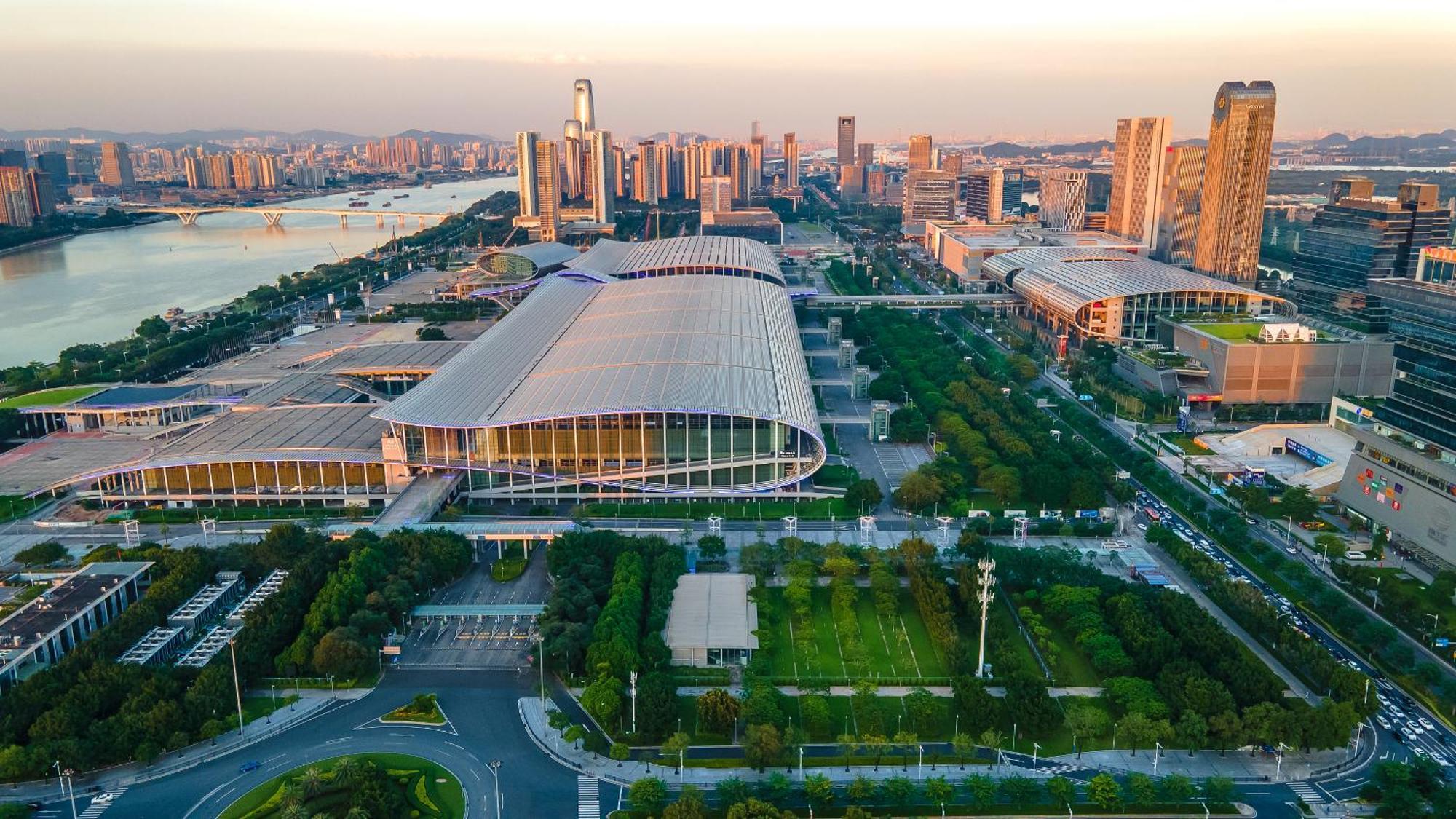 Yu Manju High-Floor Huge-Screen Audiovisual Hotel-Guangzhou Tower Zhujiang New Town Sports West Road Branch ภายนอก รูปภาพ