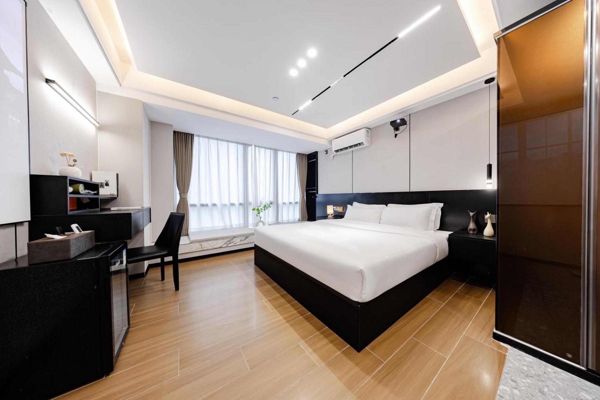 Yu Manju High-Floor Huge-Screen Audiovisual Hotel-Guangzhou Tower Zhujiang New Town Sports West Road Branch ภายนอก รูปภาพ